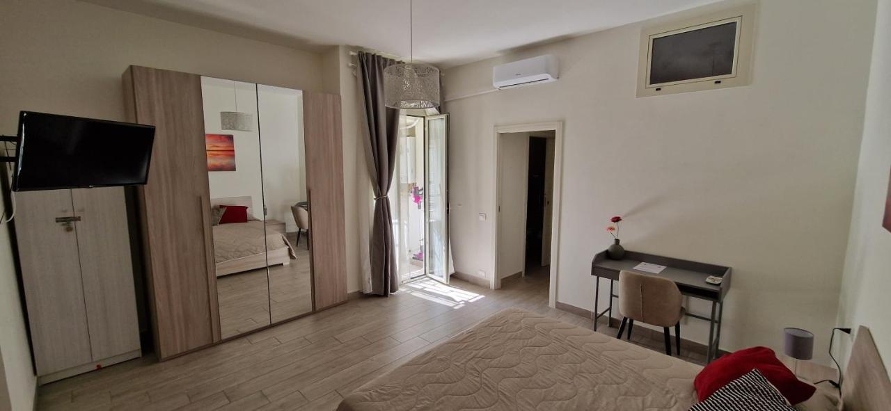 Neapolitan Roo Apartment Luaran gambar